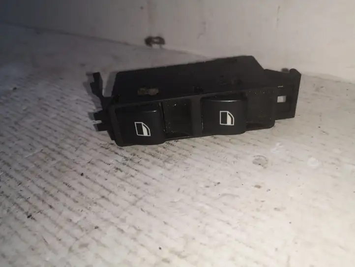 BMW 3 E46 (1998 - 2005) 61318381514 Кнопка стеклоподъемников — фото 1