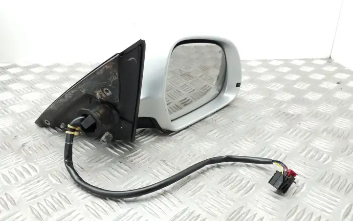 Audi A4 S4 B8 8K (2007 - 2011) Боковое зеркало с электроприводом — фото 1