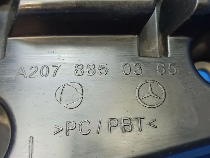 Mercedes-Benz E C207 W207 (2009 - 2017) A2078850365 Кронштейн заднего бампера — фото 4