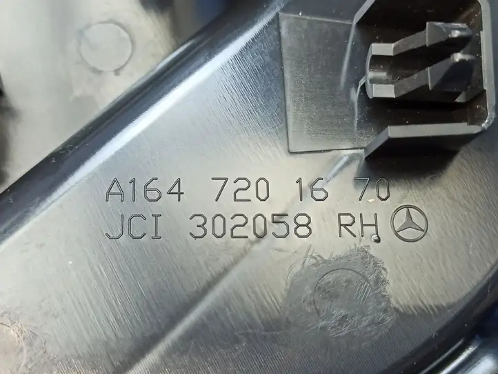 Mercedes-Benz ML W164 (2005 - 2011) A1647250298 Накладка динамика передней двери — фото 4