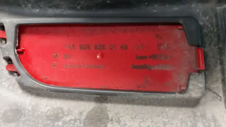 Mercedes-Benz Sprinter W906 (2006 - 2018) A9068260140 Угловая часть заднего бампера — фото 4