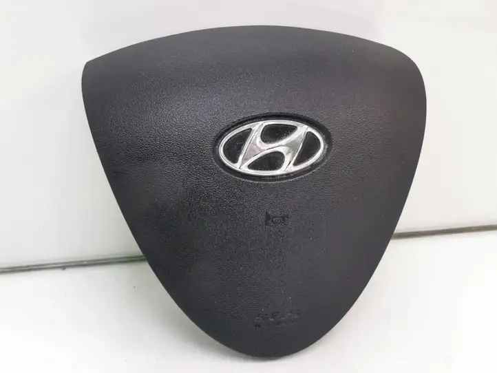 Hyundai i30 (2007 - 2012) 569002R000 Подушка безопасности руля — фото 1