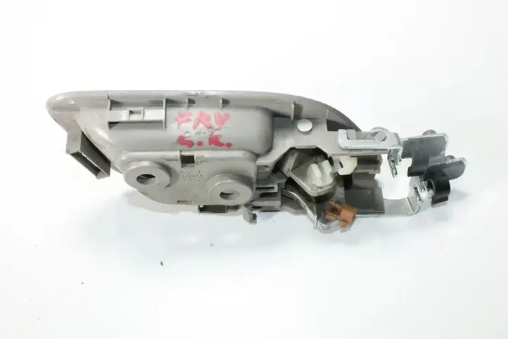 Honda FR-V (2004 - 2009) Внутренняя ручка задней двери — фото 2