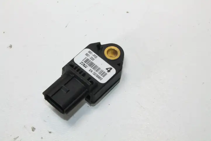 Lexus IS 220D-250-350 (2005 - 2010) 898310P020 Включатель надувной подушки для пассажира — фото 1
