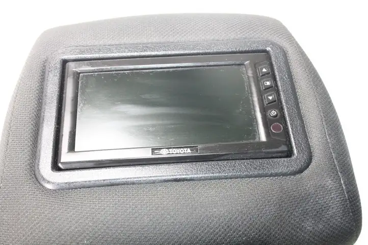 Toyota Corolla Verso E121 (2004 - 2007) Подголовник переднего сиденья — фото 3