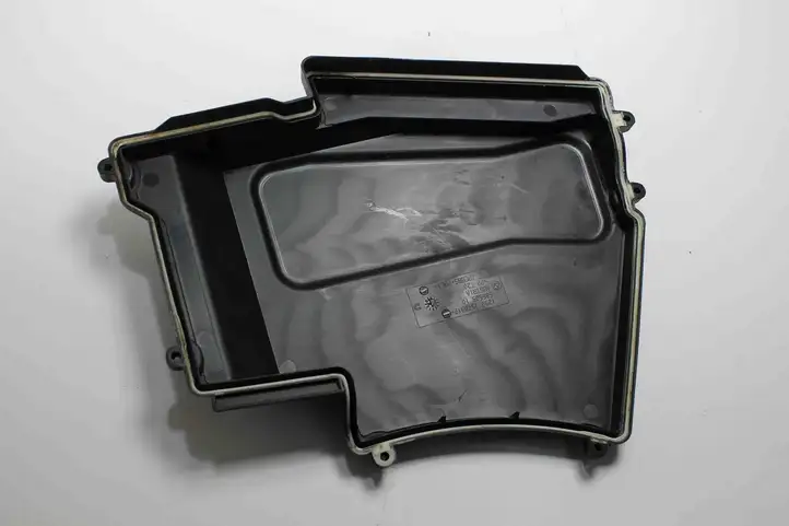 BMW 5 E60 E61 (2004 - 2010) 7520912 Крышка ящика предохранителей — фото 2