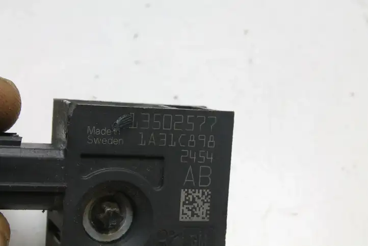 Opel Astra J (2012 - 2015) 13502577 Датчик удара SRS — фото 3