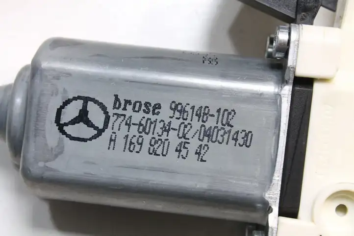 Mercedes-Benz B-class W245 (2008 - 2011) A1698204542 Стеклоподъемник задней двери — фото 3