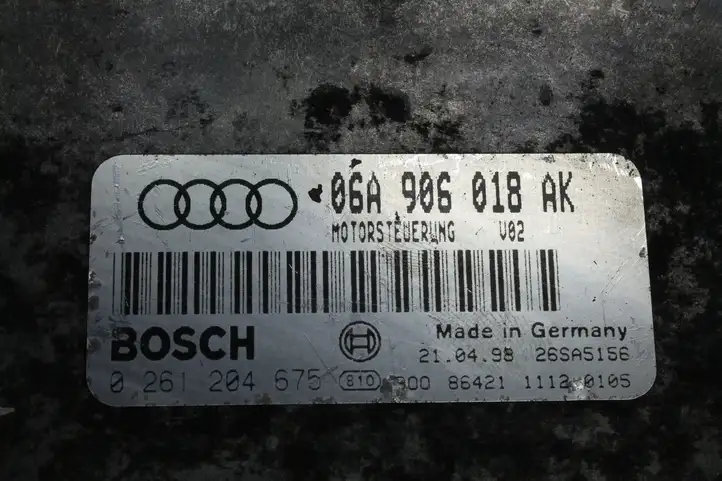 Audi A3/S3 8L (1996 - 2000) 06A906018AK Блок управления двигателем (ЭБУ) — фото 3
