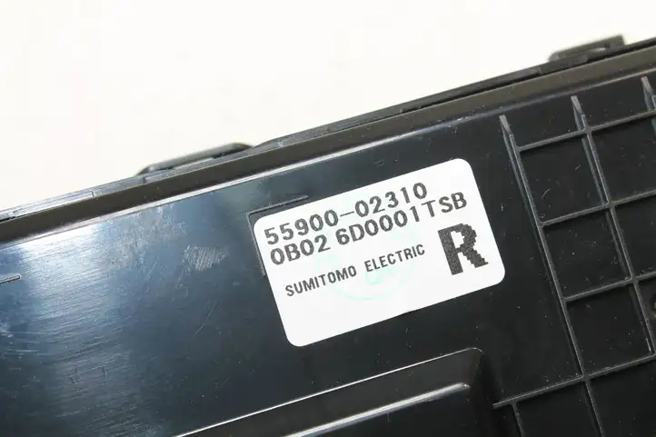 Toyota Auris 150 (2006 - 2012) 5590002310 Управление климат контролем — фото 3