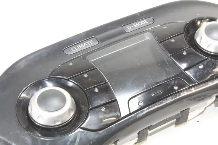Nissan Juke I F15 (2010 - 2018) 248451KA0C Управление климат контролем — фото 3