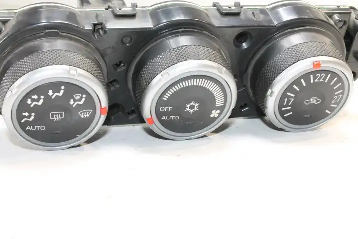 Mitsubishi ASX (2010 - 2016) 7820A082XB Управление климат контролем — фото 3
