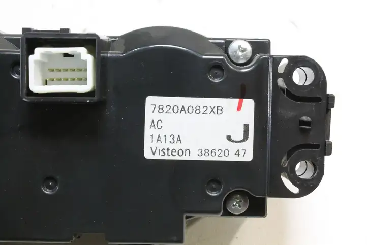 Mitsubishi ASX (2010 - 2016) 7820A082XB Управление климат контролем — фото 4