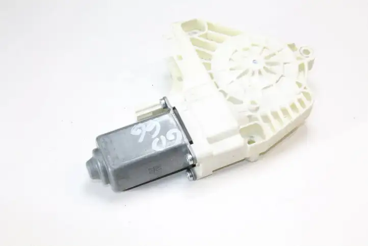 Land Rover Discovery 3 - LR3 (2004 - 2009) Стеклоподъемник задней двери — фото 2