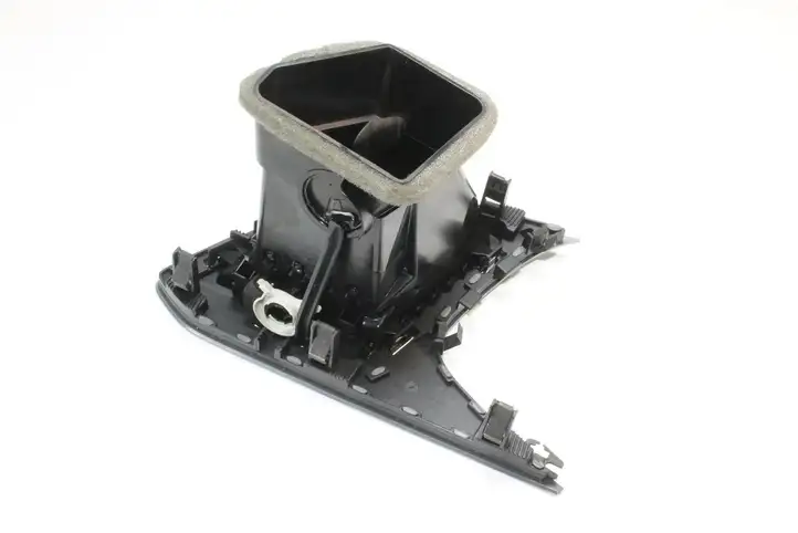 Seat Leon (5F) (2012 - 2019) 5F2820902 Воздушная решетка панели — фото 5