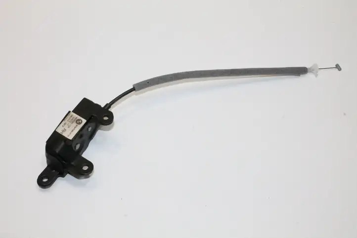 BMW X5 E70 (2006 - 2013) 988586 Замок крышки багажника — фото 1