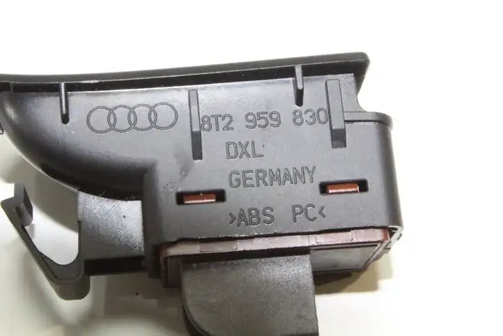Audi A5 8T 8F (2007 - 2011) 8T2959830 Кнопка закрытия багажника — фото 3