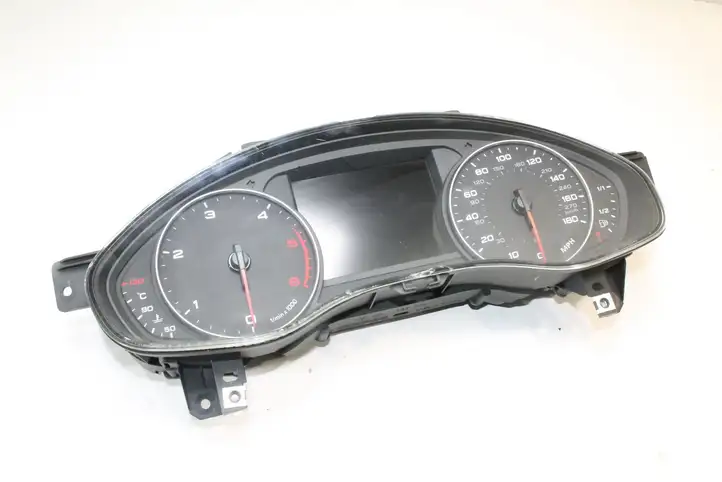Audi A6 C7 (2011 - 2014) 4G8920950S Спидометр — фото 1