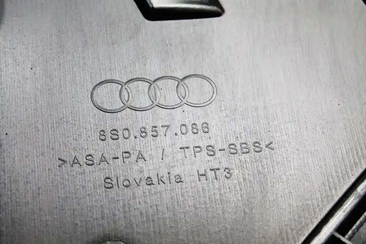 Audi TT TTS RS Mk3 8S (2014 - 2018) 8S0857086 Декоративная планка — фото 5