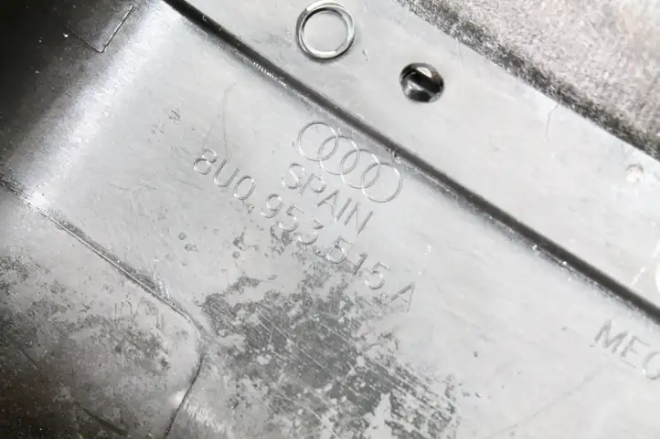 (2014 - 2018) 8U0953515A Обшивка рулевой колонки — фото 6