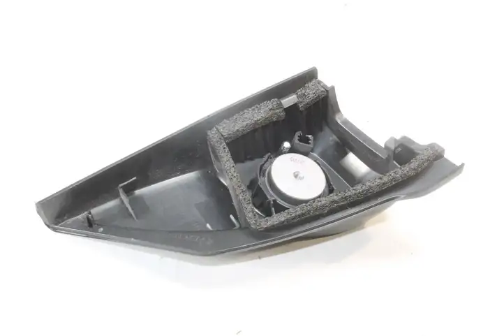 Honda CR-V (2009 - 2012) 76270T1GA Накладка центрального динамика — фото 2