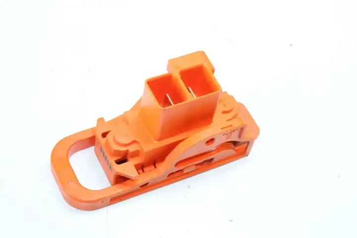 Toyota Prius (NHW20) (2003 - 2009) Блок монтирования реле — фото 1