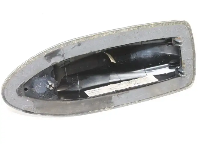 Volvo C70 (2009 - 2013) 39850354 Крышка GPS-антенны — фото 3
