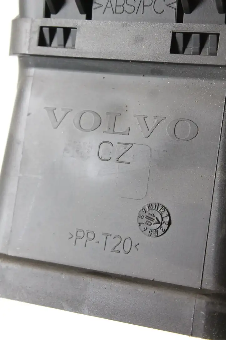 Volvo C70 (2009 - 2013) 39888290 Воздушная решетка панели — фото 6