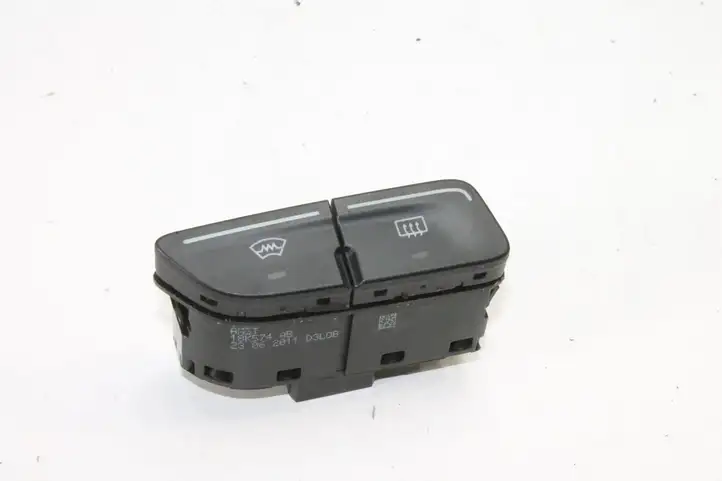Ford Focus (2011 - 2015) AM5T18K574AB Кнопка фаркопа в багажнике — фото 1