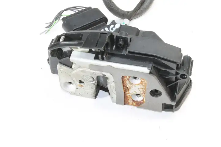 Ford Focus (2011 - 2015) BM5AA26413BB Замок задней двери — фото 3