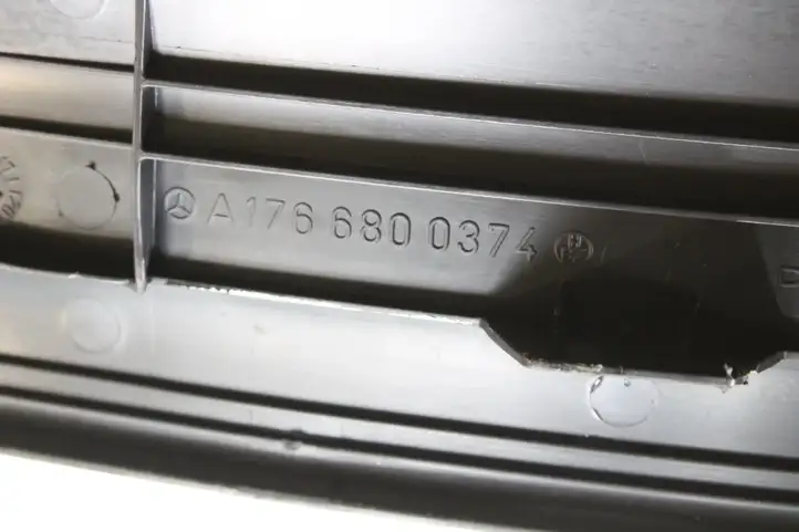 Mercedes-Benz A W176 (2012 - 2018) A1766800374 Внутренняя отделка заднего порога — фото 5