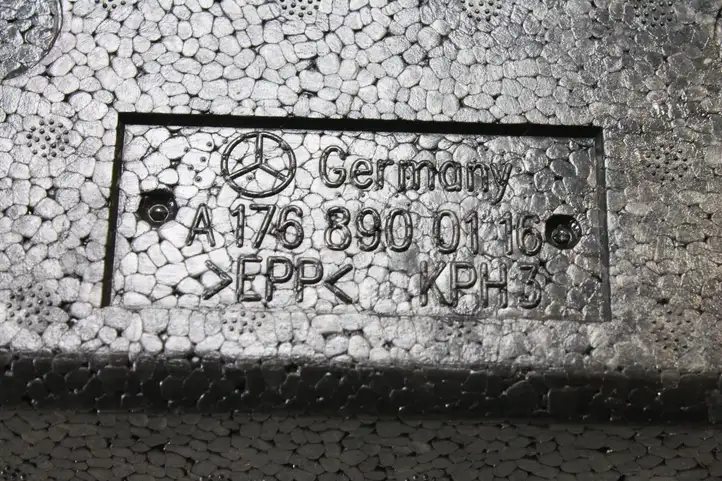 Mercedes-Benz A W176 (2012 - 2018) A1768900116 Прочая отделка багажника — фото 5