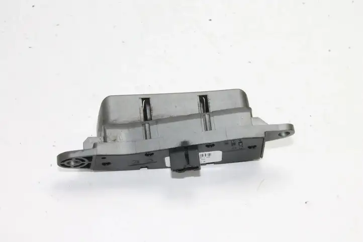BMW 7 E65 E66 (2001 - 2008) 6911585 Кнопки на рулевом колесе — фото 2