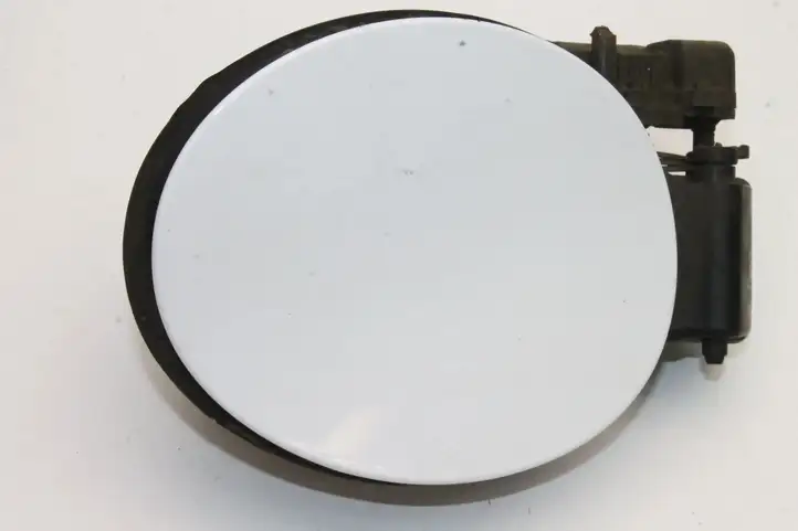 Land Rover Evoque I (2011 - 2015) BJ3227936A Отделка лючка топливного бака — фото 2