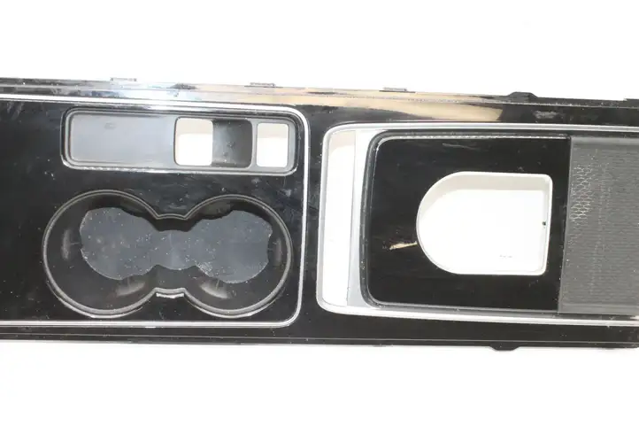 Jaguar XE (2014 - 2019) GX73044E04A Другая деталь консоли (туннеля) — фото 3