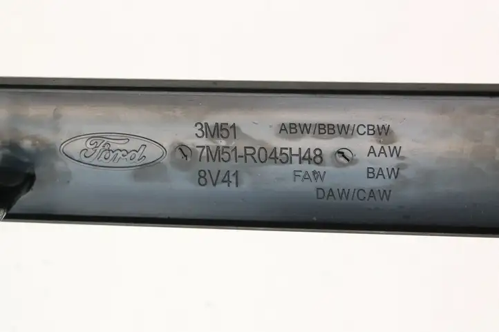 Ford Kuga I (2008 - 2012) 7M51R045H48 Декоративная планка — фото 5