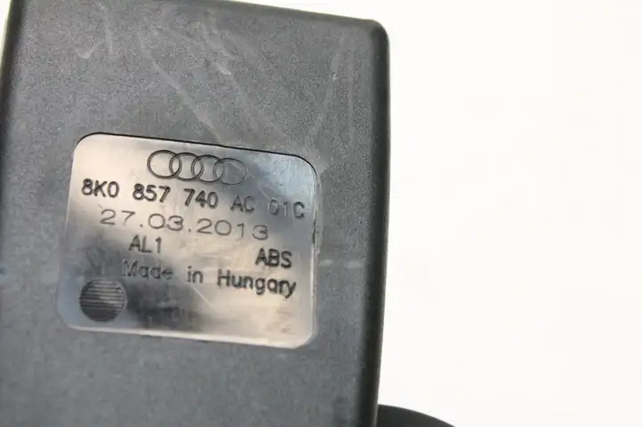 Audi A5 8T 8F (2011 - 2016) 8K0857740AC Задний средний замок ремня — фото 3