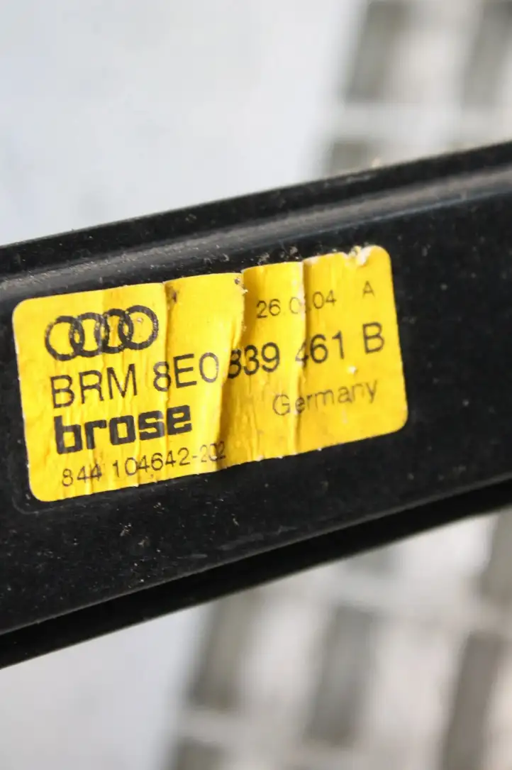 Audi A4 S4 B6 8E 8H (2000 - 2006) 8E0839461B Стеклоподъемник передней двери (комплект) — фото 4