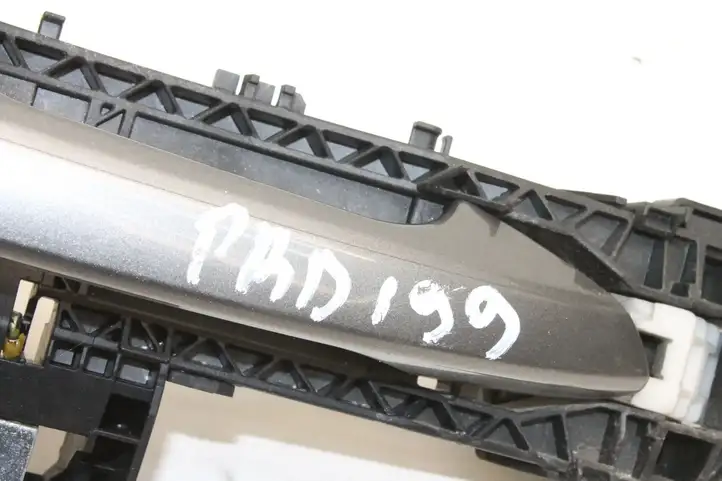 Mercedes-Benz CLA C117,X117,W117 (2013 - 2019) A2047602234 Наружная ручка двери — фото 5