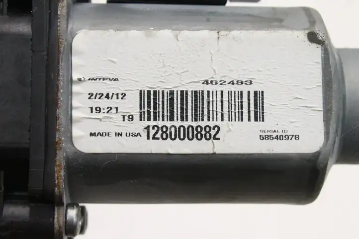 Chrysler 300 - 300C (2005 - 2011) 128000882 Стеклоподъемник задней двери — фото 3