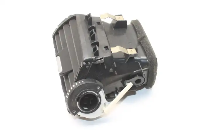 BMW 1 F20 F21 (2011 - 2019) 9205355 Воздушная решетка панели — фото 4