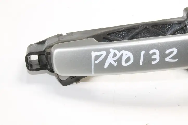 Nissan Qashqai (2010 - 2013) Наружная ручка двери — фото 2