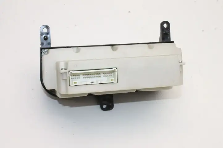 Nissan Qashqai (2010 - 2013) 27500JD45D Управление климат контролем — фото 4