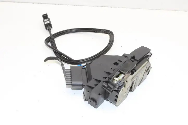 Ford Focus Grand C-MAX (2010 - 2019) AM5AU21813DE Замок ручки двери — фото 1