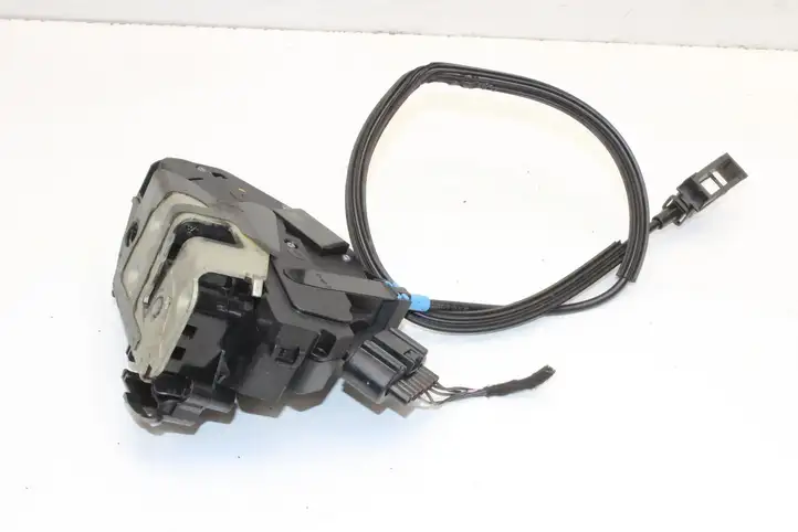 Ford Focus Grand C-MAX (2010 - 2019) AM5AU21813DE Замок ручки двери — фото 2