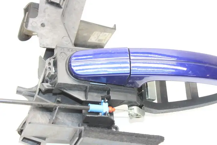Ford Focus Grand C-MAX (2010 - 2019) Наружная ручка двери — фото 2