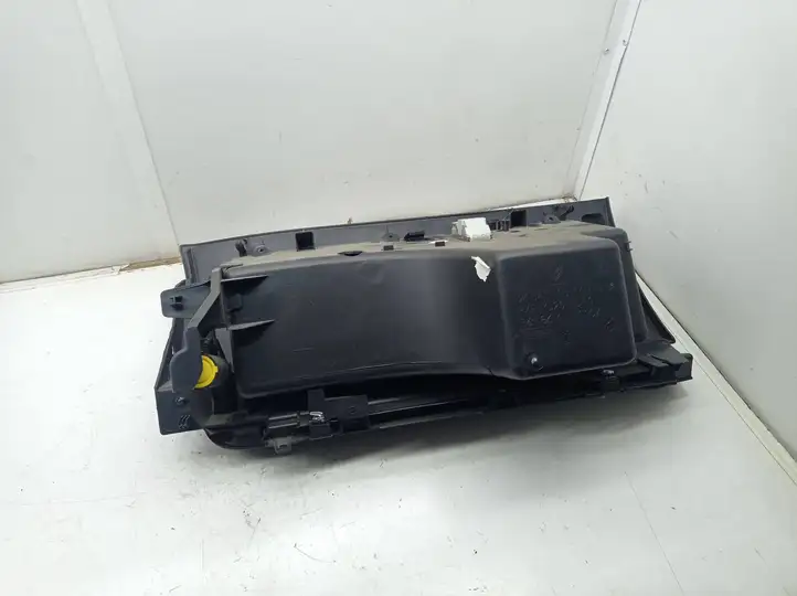 Citroen C4 I Picasso (2006 - 2013) 9654140577 Вещевой ящик — фото 4