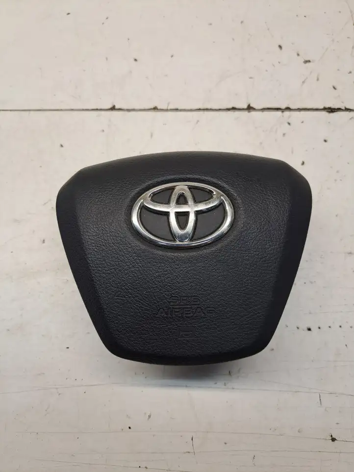 Toyota Avensis T270 (2009 - 2012) Y02317312AEL Подушка безопасности руля — фото 1