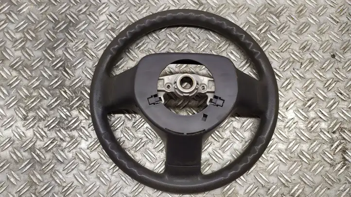 Toyota Aygo AB10 (2005 - 2008) Руль — фото 3