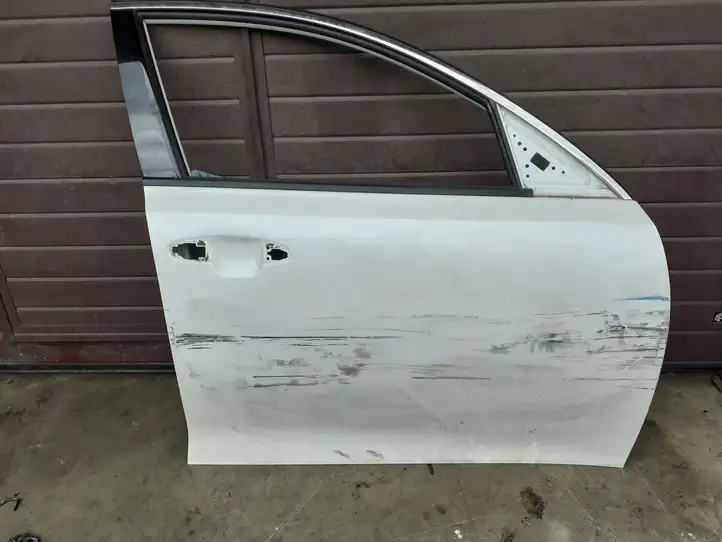 Kia Optima (2015 - 2018) Дверь — фото 1